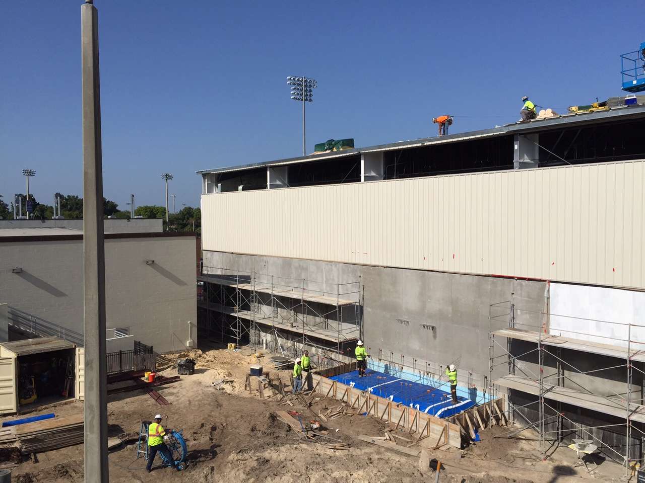 Indoor football facility on schedule for twoadays  Florida Gators