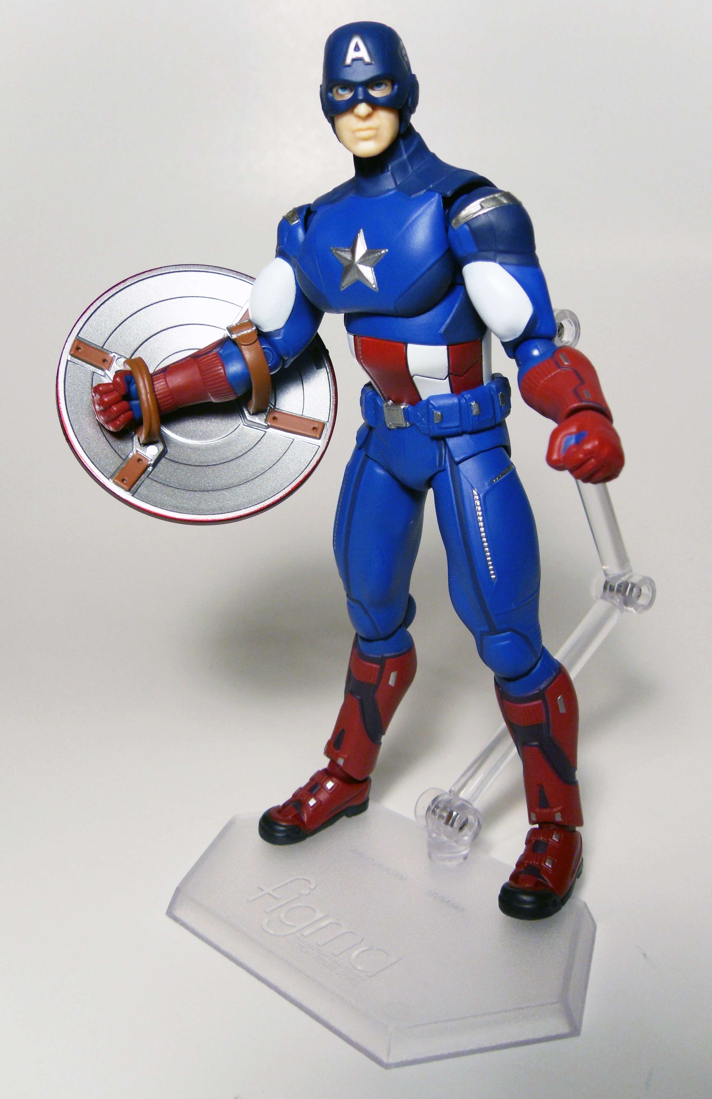 Captain America sit with base PVC figure figures doll toy anime statue 