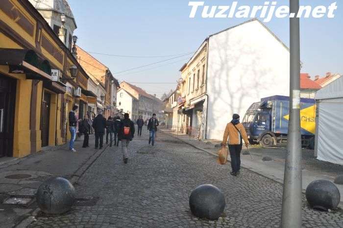Tuzlarije - gradska ulica