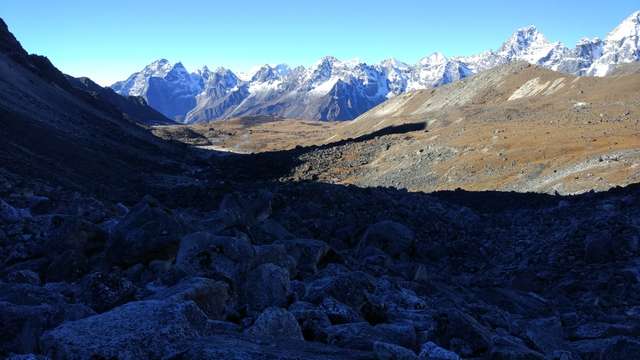 Everest Base camp, Renjo La, Gokyo y Chola Pass - Blogs de Nepal - Dia 9 - Thangnak - Chola Pass - Dzongla (4)