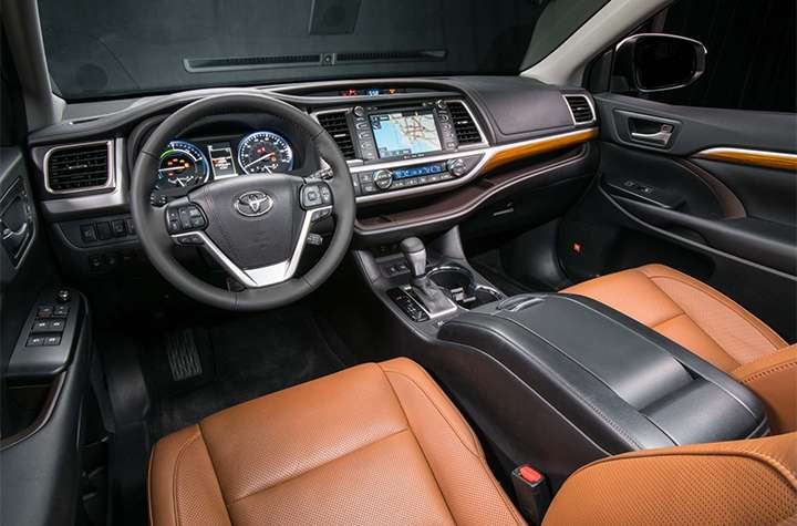 2018 Toyota Highlander Interior