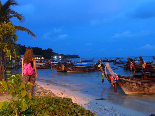 Miércoles 9 de noviembre - Phi Phi island - Diario de un viaje inolvidable - 15 días por Tailandia (Noviembre 2016) (3)