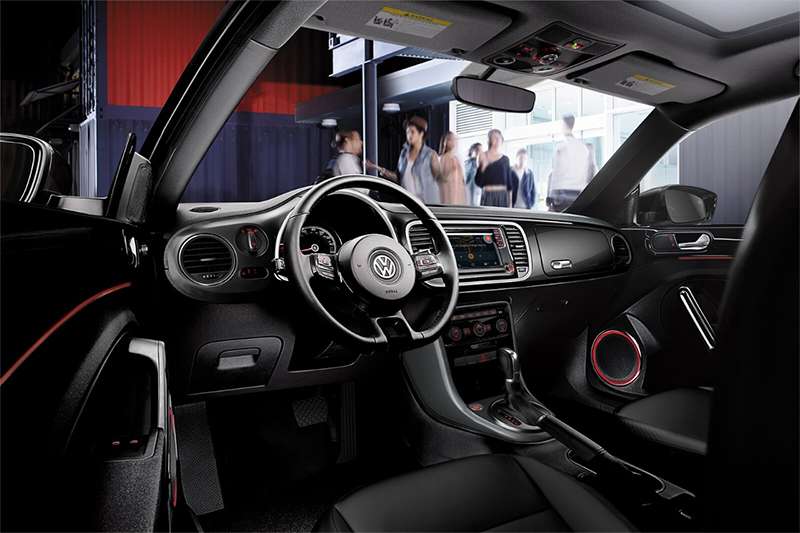 2019 Volkswagen Beetle SE Interior