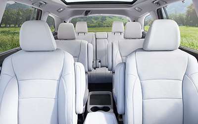 Lexus GX Interior 02