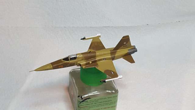 Revell F-5E 1/144