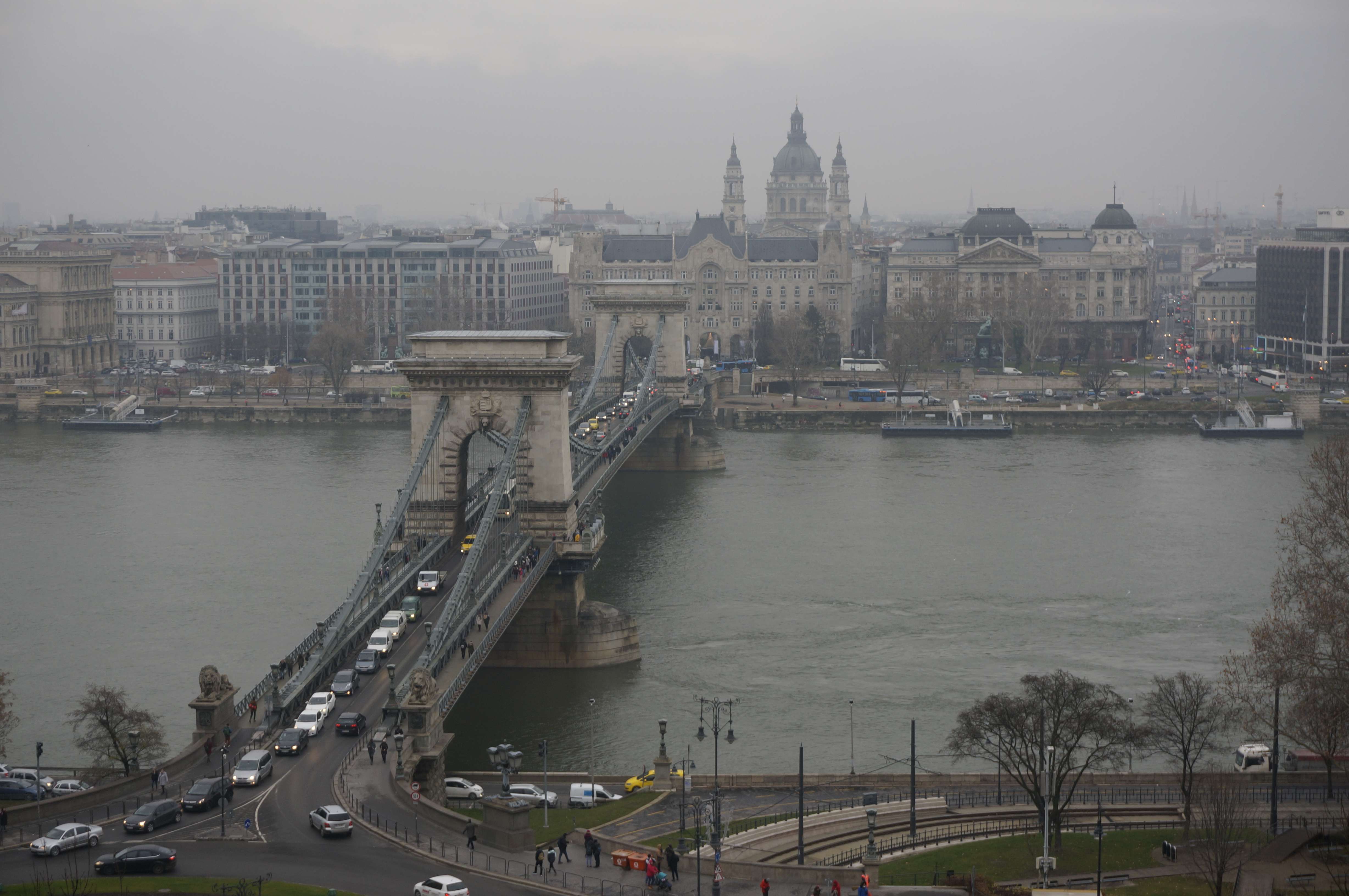 Praga, Viena y Budapest en 1 semana: Diciembre de luces e historia - Blogs de Europa Este - Dia 6 - Budapest: Colina de Buda, parte de Pest y Ruin Bar (2)