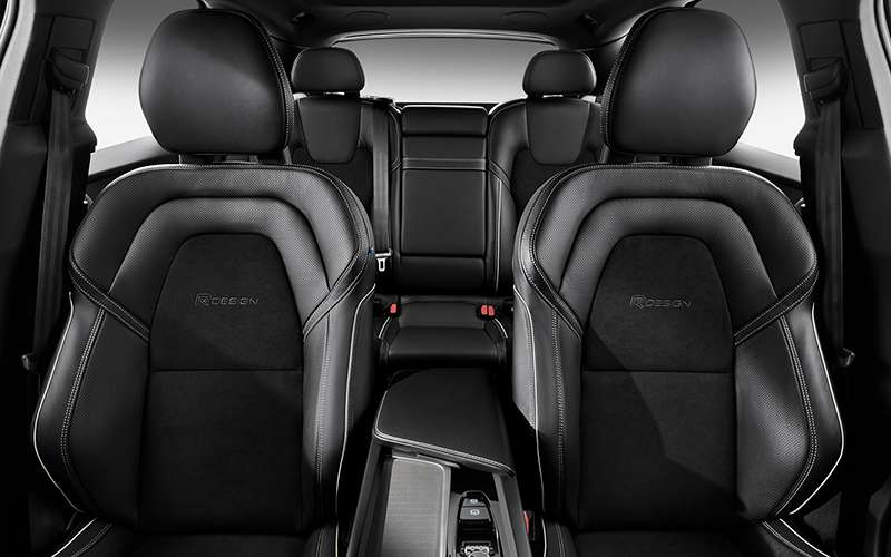 Volvo XC60 R-Design Interior