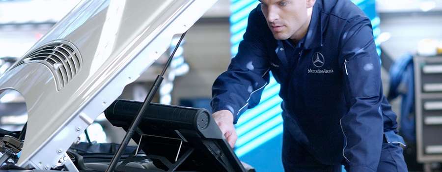 Mercedes certified technicians